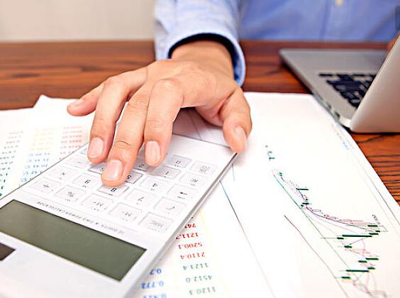 廣告設(shè)計企業(yè)稅收優(yōu)惠附加稅退稅的會計分錄解析